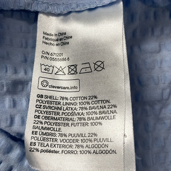 H&M blouse off the shoulder puff sleeves top textured cotton blue womens size 12 - Picture 9 of 9